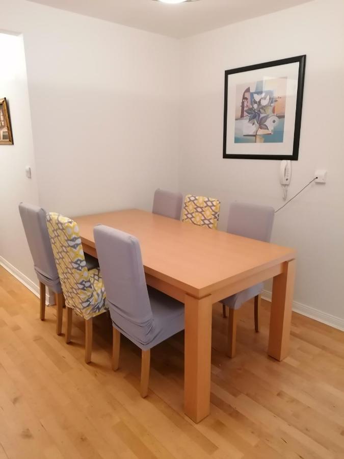 4 Clifden Court 아파트 외부 사진